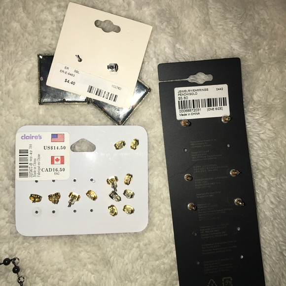 Earring bundle - Picture 4 of 4